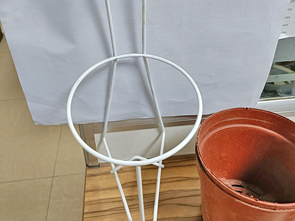 flower basket holder